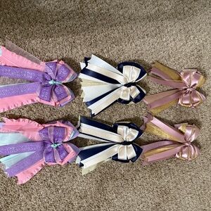Colorful Horse Show Bows Set